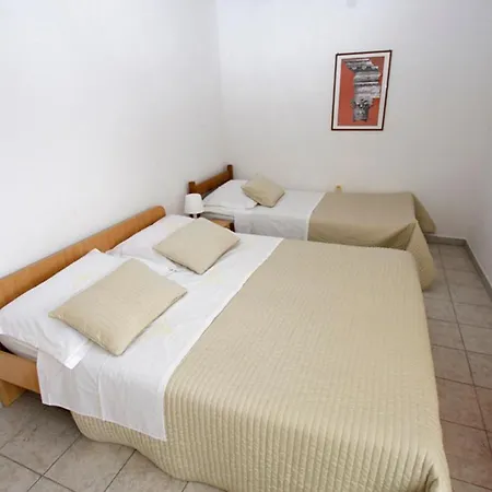 Guest house Vesna Mimice